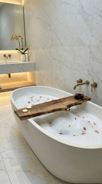 The Flow Board – Bandeja de Bano en Nogal